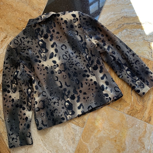 Mesmerize by KamiKam 90’s jacket with reflective dots - Picture 5 of 13